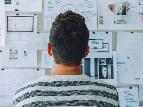 Level-Eleven--3-Ways-To-Use-Sales-KPI-Research